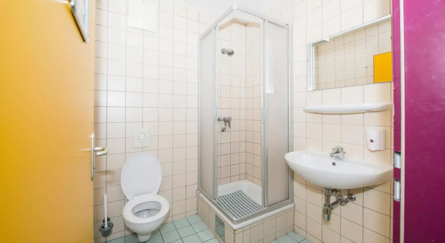 wombat's CITY HOSTELS VIENNA - The Lounge, Réserver Hôtel 15. Rudolfsheim-Fünfhaus Vienne, près de Métro Längenfeldgasse