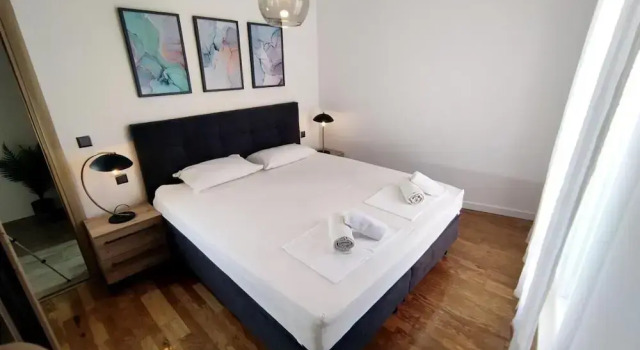 Plaza - Close to the Beach - A1, Rezerwuj Hotel Hotele w Split-Dalmatia County z parkingiem, Parking