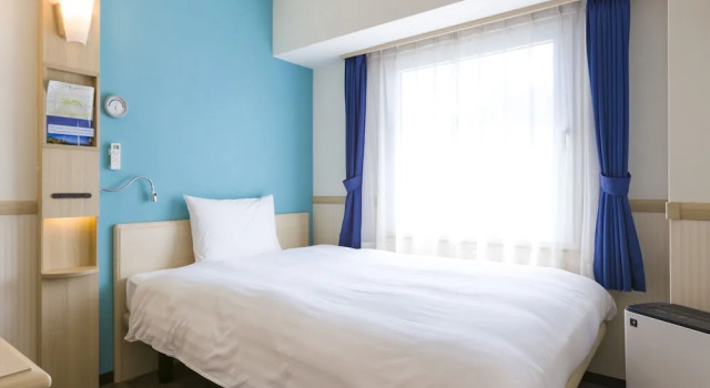 Номер Premium Toyoko Inn Toride-eki Higashi-guchi