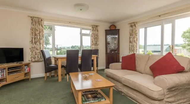 Pipistrelle Lodge, Book Hotel Cullompton Devon