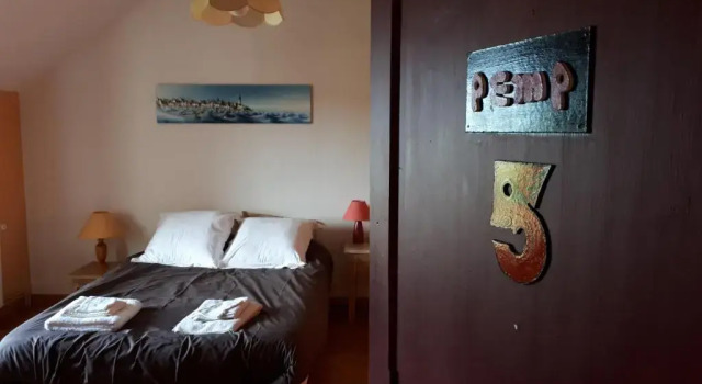 Трёхместный номер Standard Les Hortensias GR 34 - Chambres dHôtes