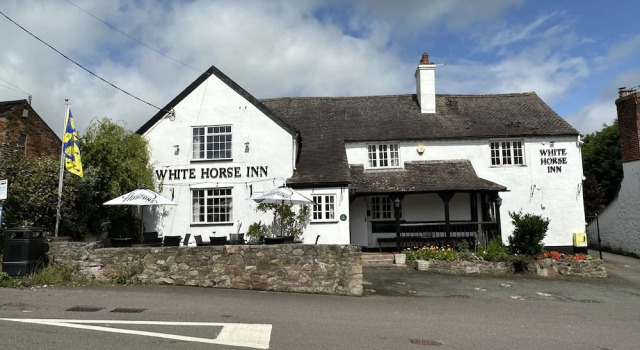 White Horse Inn Pulverbatch, Varaa Hotelli Hotellit Merseyside aamiaisella, Aamiainen