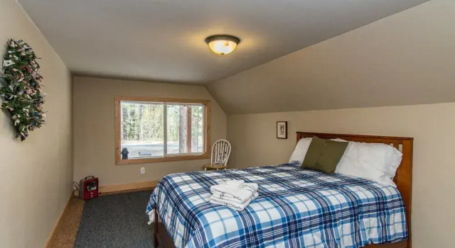 5BR Beauty in South Lake Tahoe by RedAwning