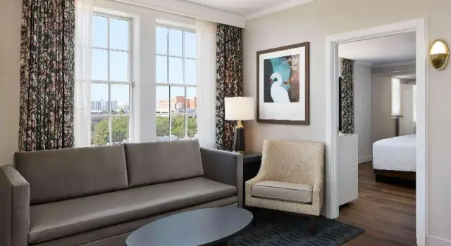 Люкс с видом на озеро The Terrace Hotel Lakeland, Tapestry Collection by Hilton