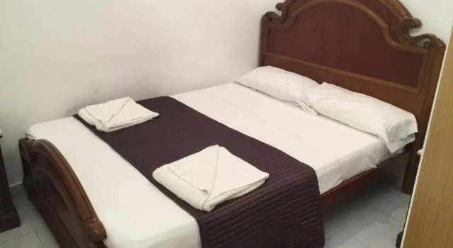 Двухместный номер Budget Hostal Mont Thabor