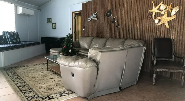 Nautical Inn, Rezervovat Hotel 4hvězdičkové hotely v Stann Creek, 4*