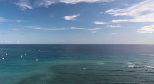 Четырёхместный номер 4-9 этаж oceanfront Sheraton Waikiki Beach Resort