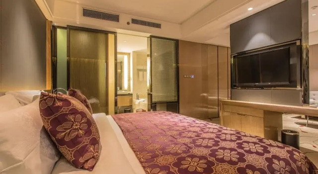 Excel Hotel
