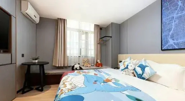 Тент Local Hotels (Guangzhou Jiangnanxi Changgang Road Metro Station)