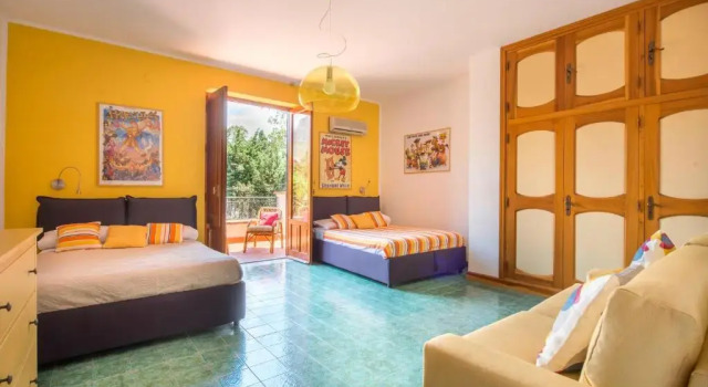 Una Scogliera sul Mare con Piscina, Book Hotel Hotels in Sicily with a Pool, Swimming Pool