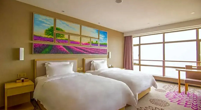 Двухместный номер Standard Lavande Hotel Guangzhou Chepi Subway Station