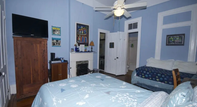 Номер Standard The Burgundy Bed and Breakfast