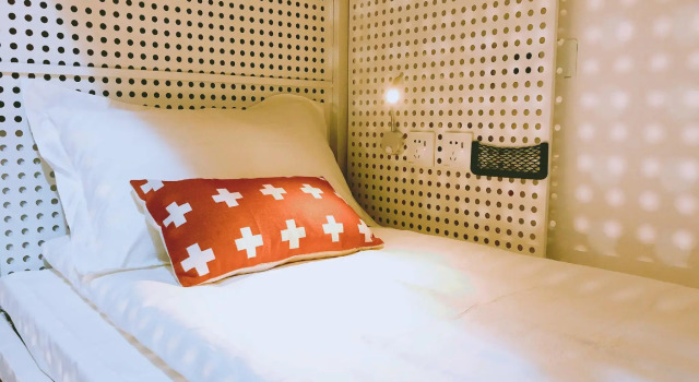 Кровать в общем номере (женский номер) ChongQing SaharaHexi Youth Hostel