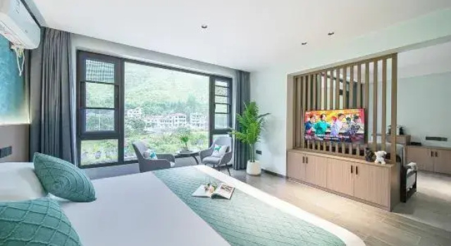Люкс Luxury Yuepu Courtyard Green Forest Wild Luxury Family Holiday Homestay (Anji Yunshang Grassland Branch)