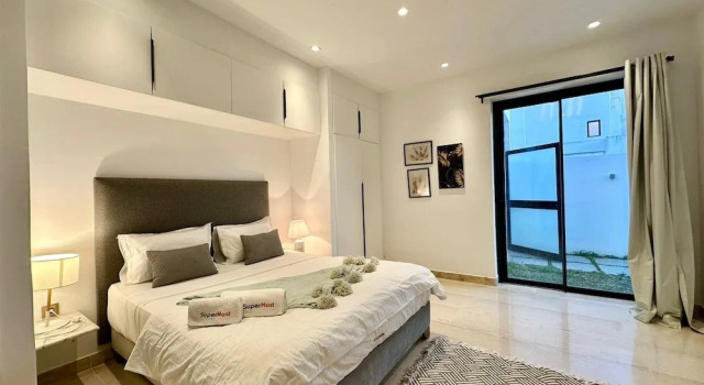 Gold Palms 4 Bedroom Villa