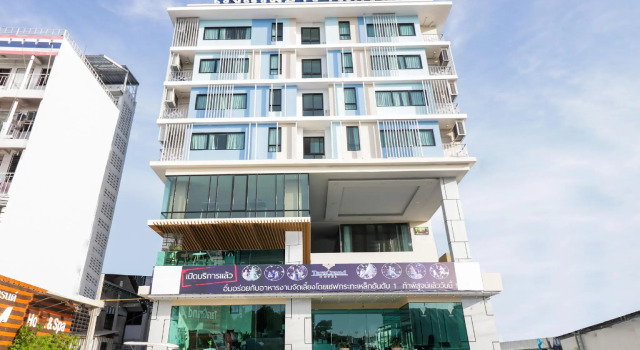 Tara Grand Hotel, Varaa Hotelli SPA-hotellit kohteessa Central Thailand, SPA