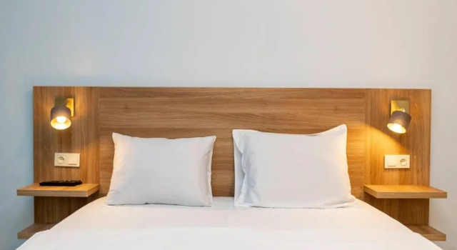 2 studio apartments w balcony in old Tbilisi