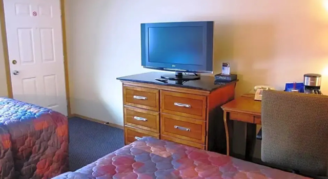 Номер Standard Lakeshore Inn & Suites