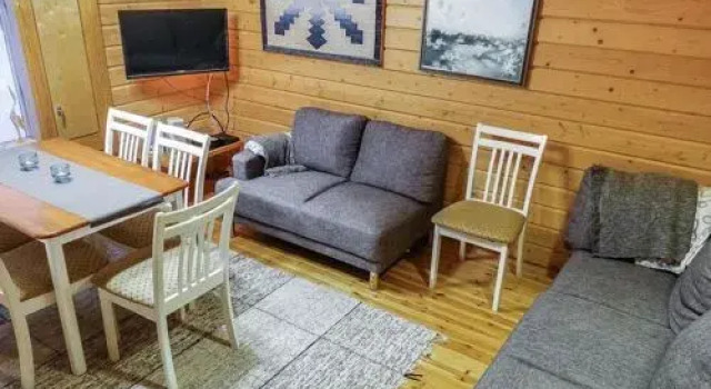House Kuksa Muonio, Buchen Sie Hotel Raattama 