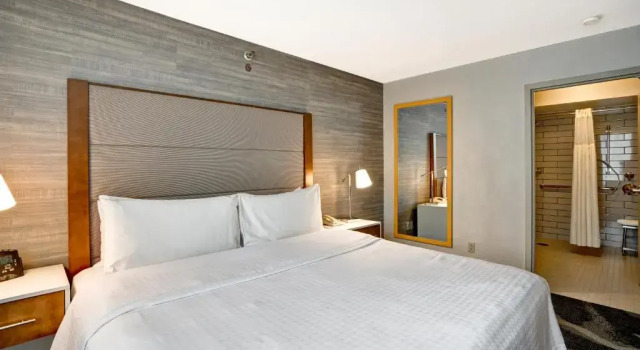 Двухместный люкс c 1 комнатой Homewood Suites by Hilton Chicago-Downtown