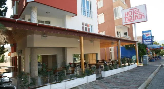 Hotel Tayfun, Забронировать Отель Анамур Mersin Coast, рядом с Музей Анамура
