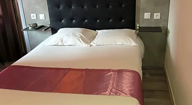 Hotel De L'arrivée, Rezerwuj Hotel Saint-Brieuc 
