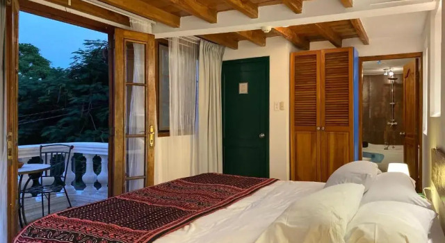 Двухместный номер Standard с красивым видом из окна Iguanazu Bed & Breakfast
