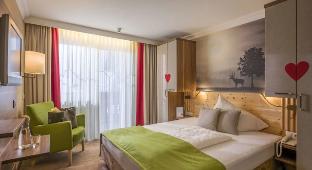 Двухместный номер Economy с балконом Berghotel Hochfügen