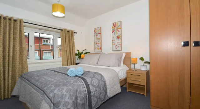 Charming 5-bed House in City Center and Car Park, Забронировать Отель Отели Бирмингема с парковкой, рядом с Royal Birmingham Society of Artists, Парковка