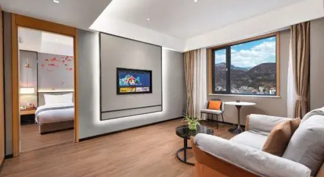 Семейный люкс Jinchuan Yulong Hotel
