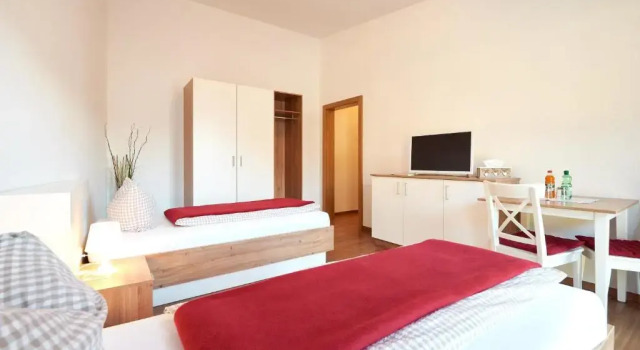 Pension Gschaider, Book Hotel Hotels in Vienna Alps with Parking, Parking