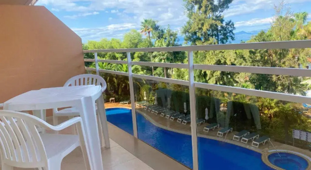 Апартаменты c 1 комнатой с видом на бассейн Aparthotel SunClub Salou