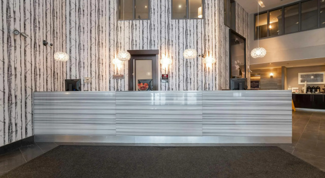 Sandman Signature Edmonton South Hotel, Брондау Қонақ үй Southeast Edmonton Эдмонтон