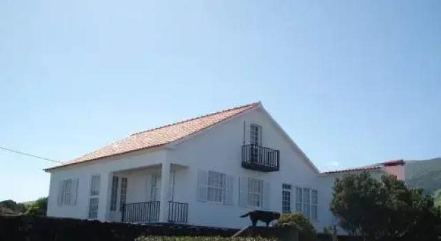 Casa Do Mar, Забронировать Отель Сан-Роки-ду-Пику Остров Пику