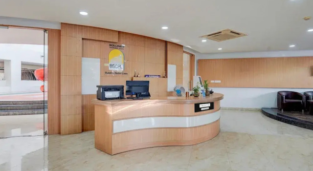 Poolside Retreat Near Sathyabama Chennai, Забронировать Отель Отели штата Тамилнада 3 звезды, 3*