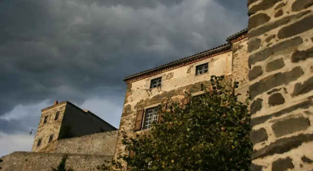 La Grande Maison á Chanteuges, Prenota Hotel Hotel a Alvernia con parcheggio, Parcheggio