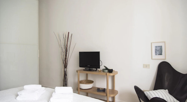 Апартаменты Sweet Flat near Metro Stop