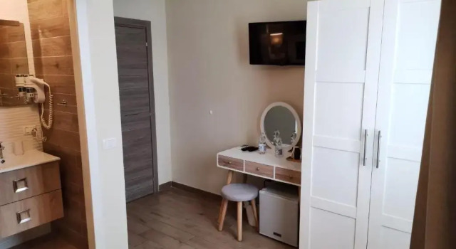 Pisa City Lodge