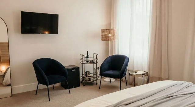 Номер Premium The Oak & Anchor Hotel