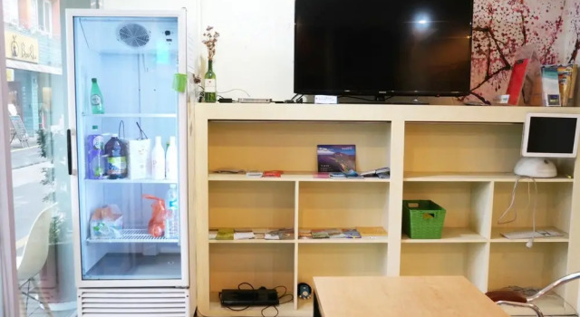 Skywalker Guesthouse - Hostel, Забронировать Хостел Отели Sanji с парковкой, Парковка