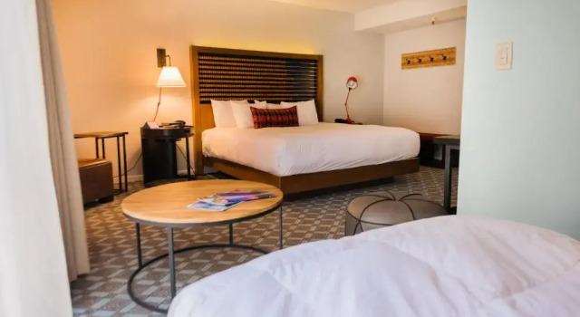 Полулюкс Chaminade Resort & Spa