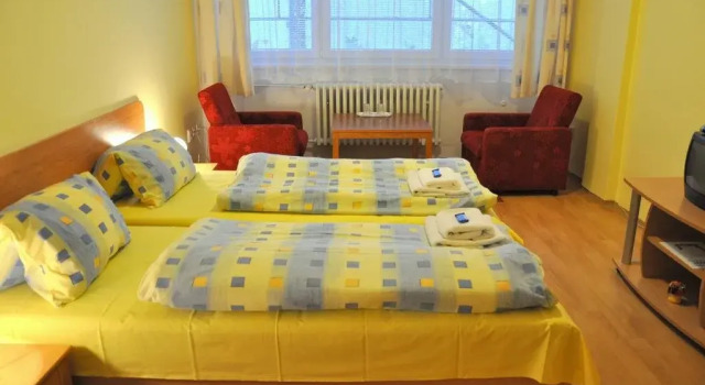 Hotel Komárov, 预订 酒店 Komárov 南摩拉维亚州