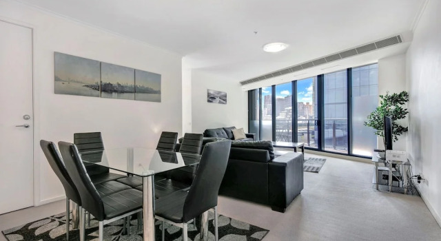 Апартаменты с 3 комнатами с балконом MJ Shortstay Whiteman St Apartments