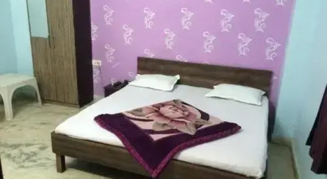 Hotel Rajhans, Buchen Sie Hotel Banera 