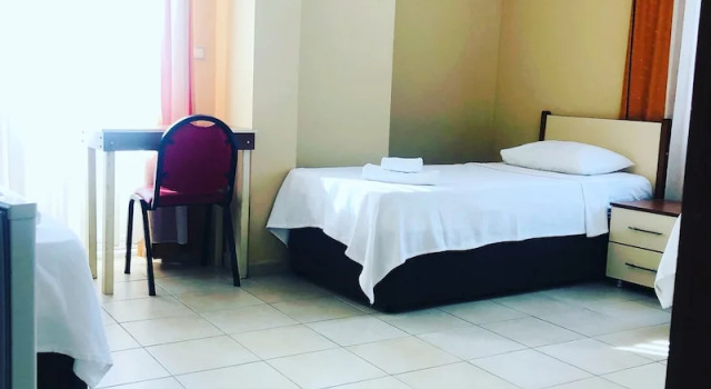 Трёхместный номер Economy Arya Hotel