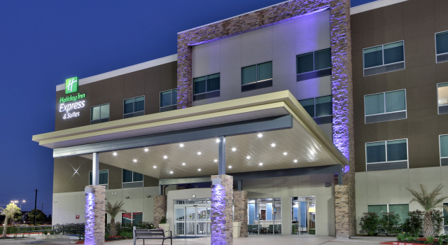 Holiday Inn Express & Suites Houston East - Beltway 8 by IHG
