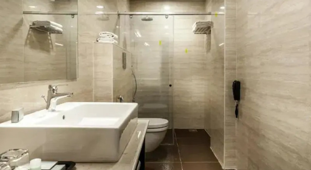 Трёхместный номер Standard Days Hotel Chennai OMR