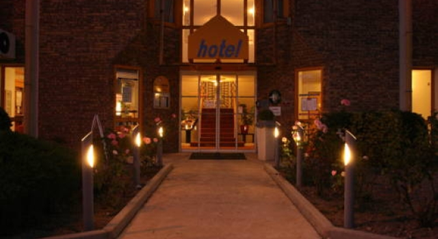 Best Hotel Macon, Đặt Khách sạn Sance 