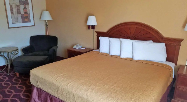 Двухместный номер Standard American Inn Evansville East