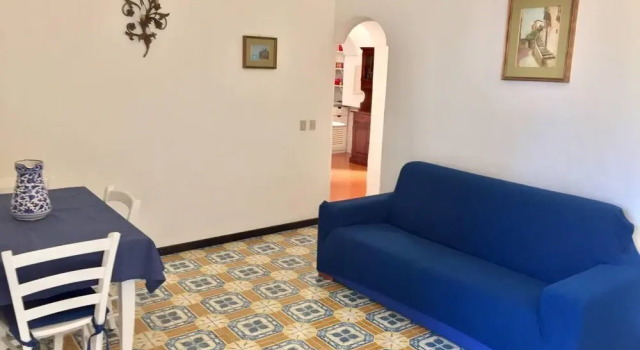 Beautiful 2-bed House in Positano Main Square Area